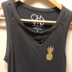 Distressed gray pineapple tank
